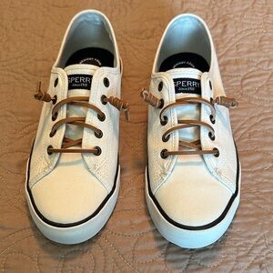 Sperry Woman’s White Canvas Shoes